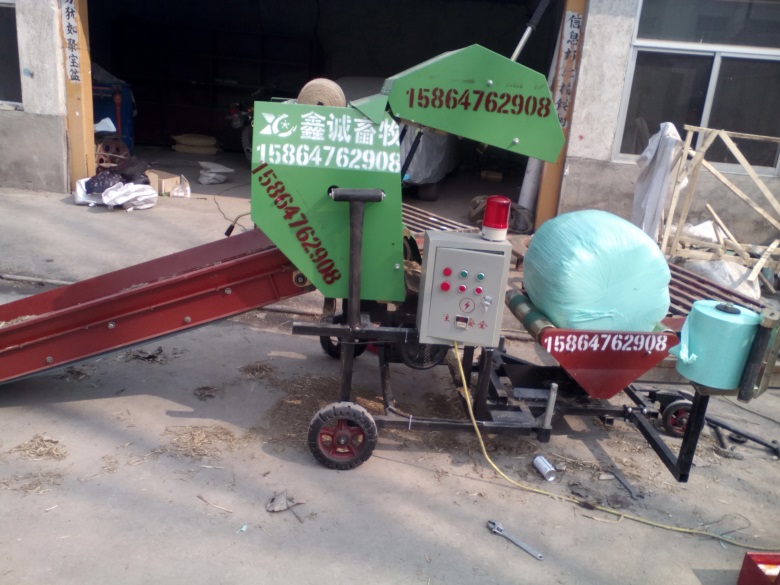 秸稈青貯新利器 甘肅全自動打捆包膜機助推農業現代化